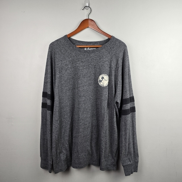 DISNEY PARKS Long Sleeve Tee Shirt Vintage Mickey Mouse Logo Gray Unisex XL - Picture 1 of 11